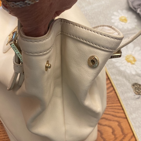 Tory Burch designer bag - Picture 7 of 9